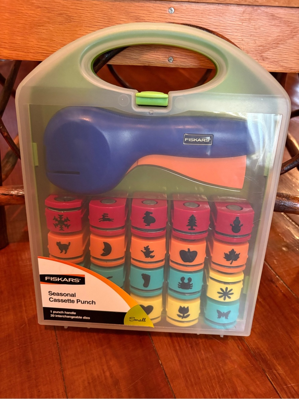 Fiskars Seasonal Cassette Punch Set - Multicolor